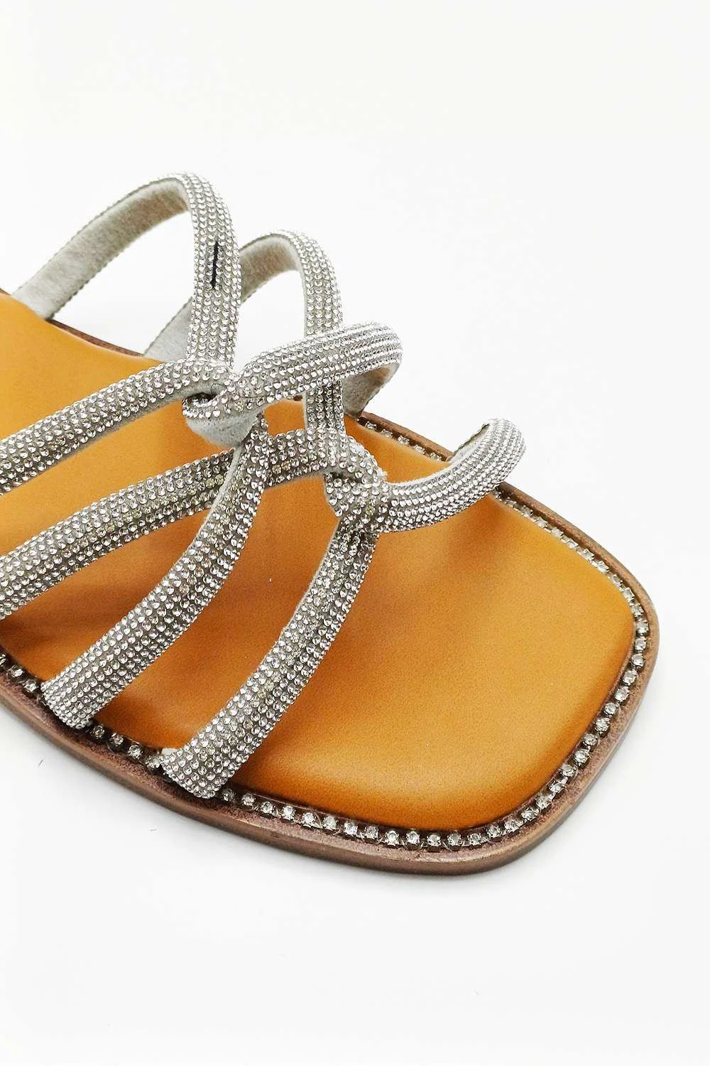 Minerva Diamante Plaited 3 Strap Sliders in Silver - Image 6