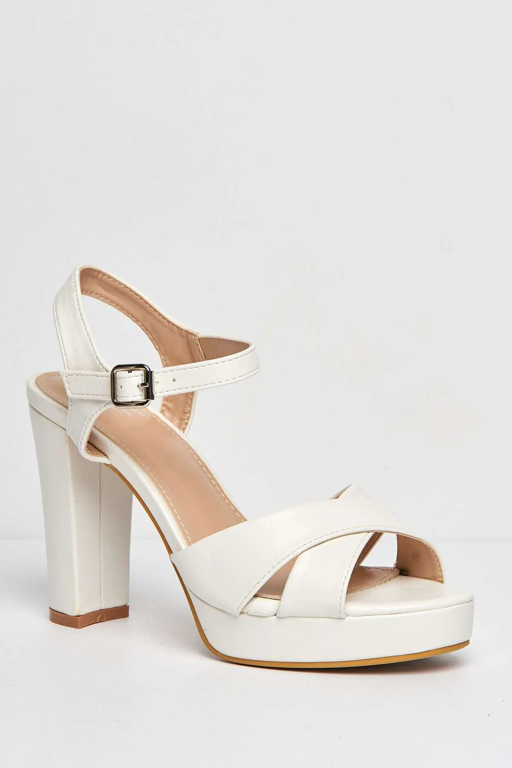 Natty Criss-Cross Font Block Heel Ankle Strap Sandals in White - Image 4