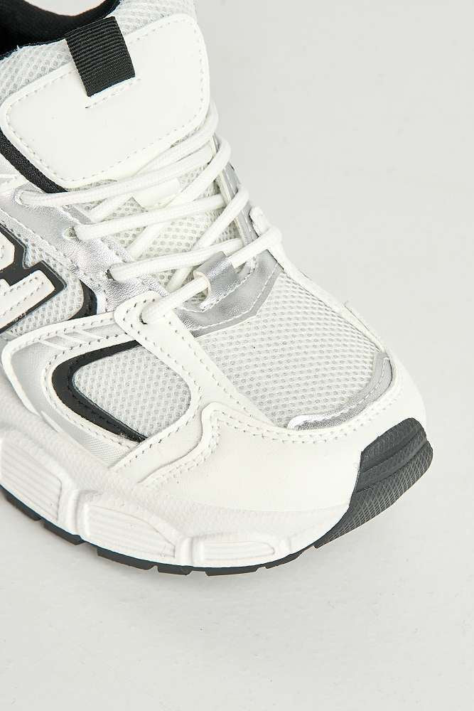 Nerva Stripe Panel N Lace Up Trainers in Silver - Image 5