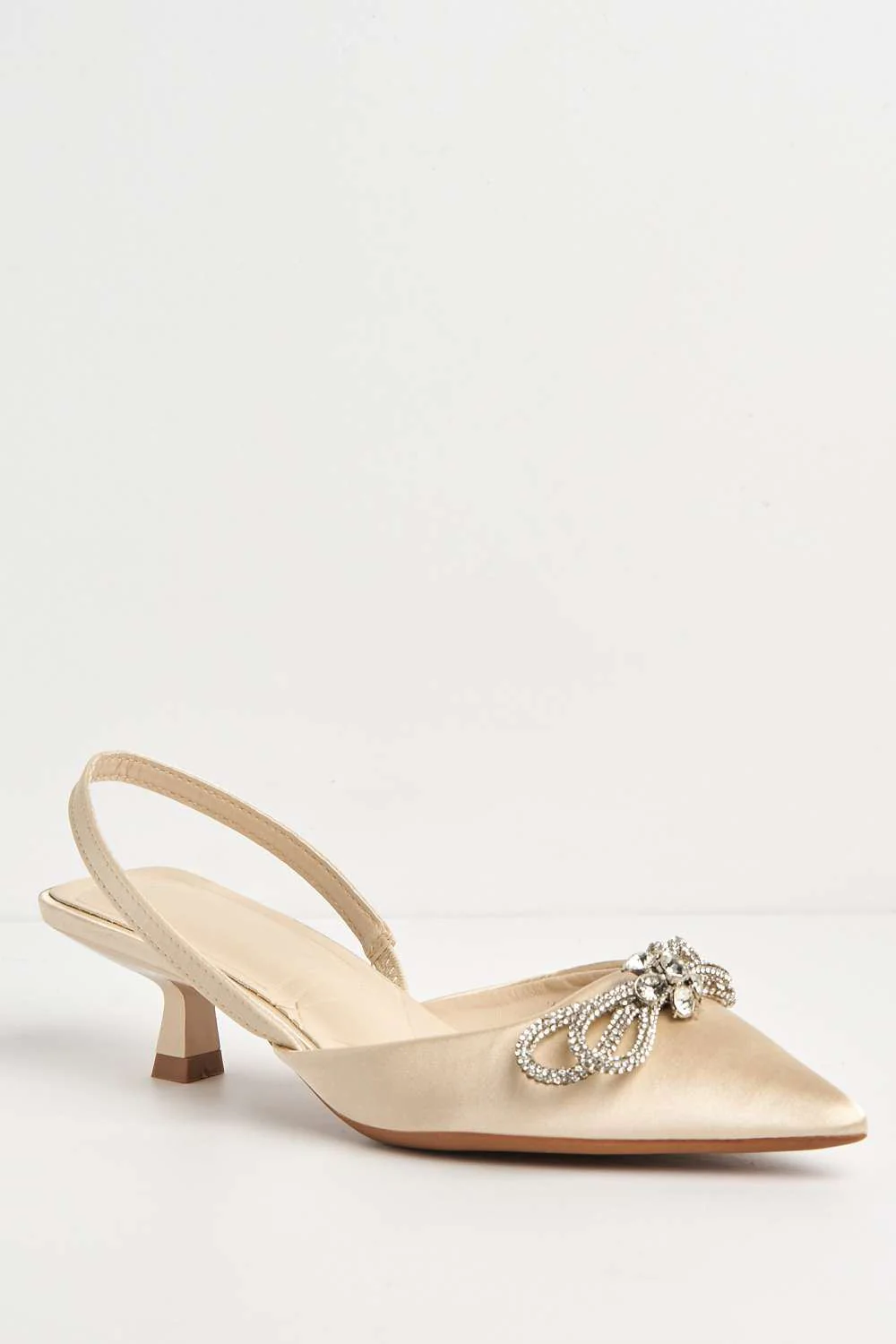 Nia Diamante Bow Detail Kitten Heel Court Shoes in Beige - Image 4