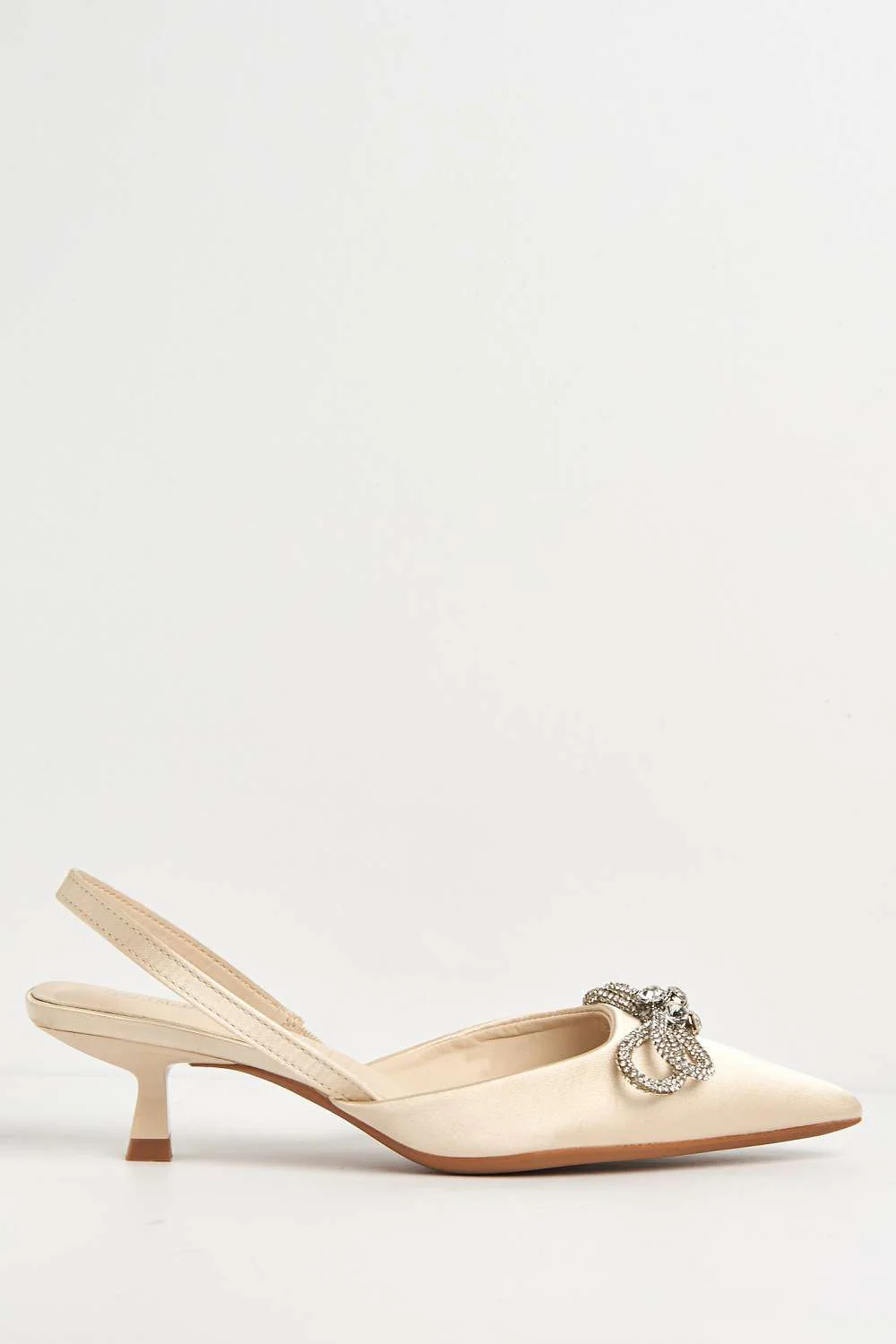 Nia Diamante Bow Detail Kitten Heel Court Shoes in Beige - Image 5