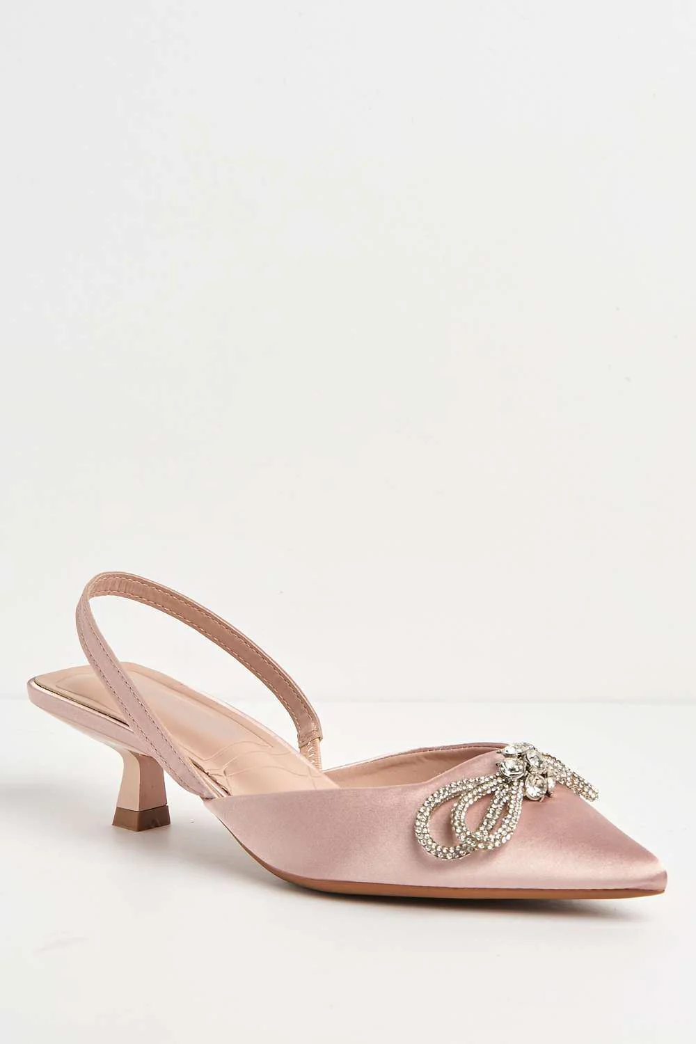 Nia Diamante Bow Detail Kitten Heel Court Shoes in Champagne - Image 4