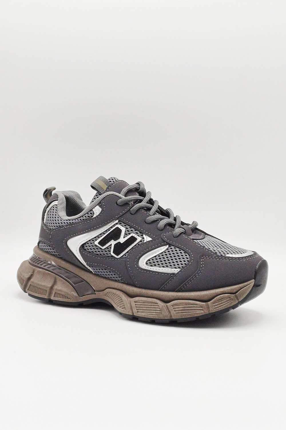 Novastride Mesh Lace-Up Trainers in Grey - Image 4