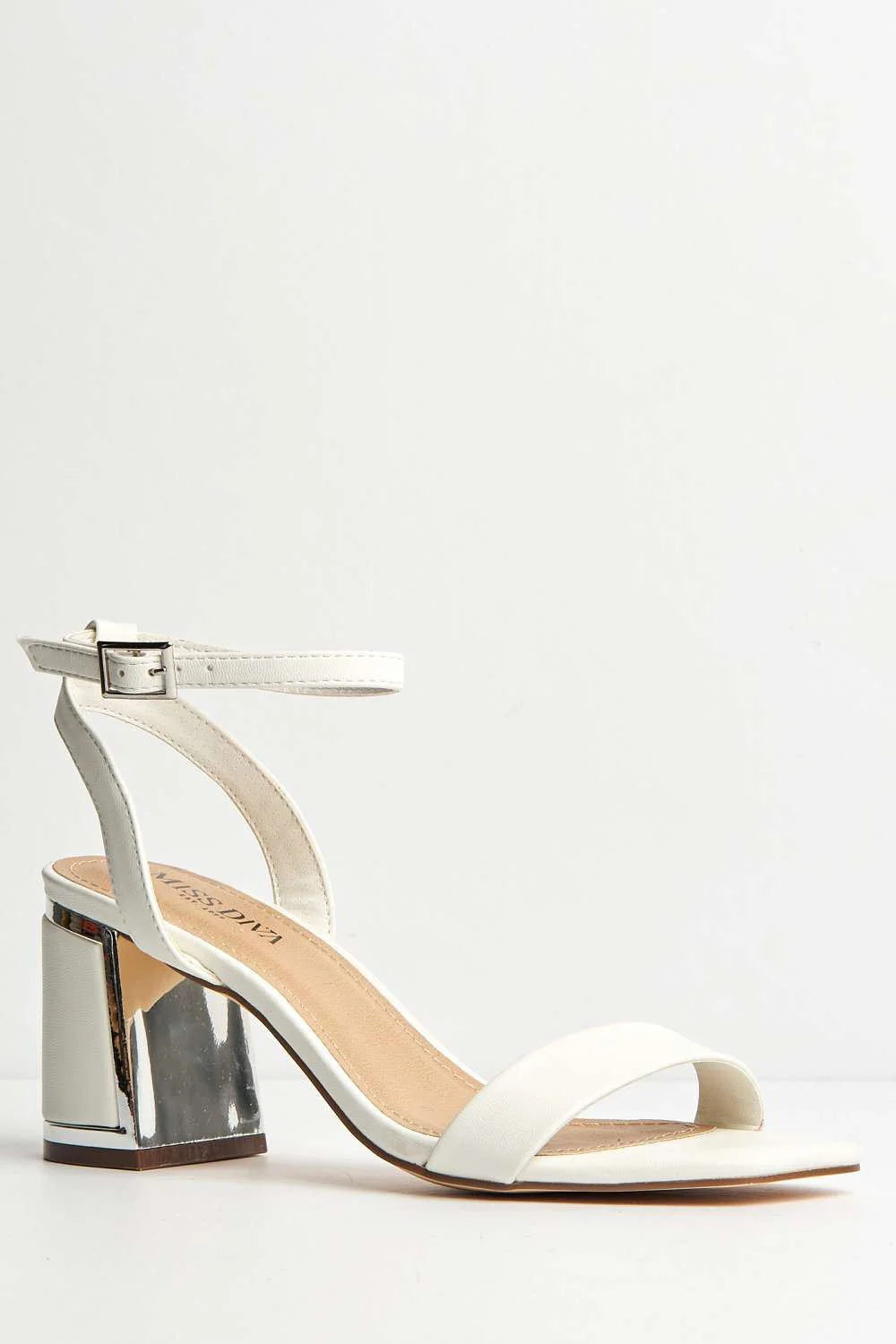 Nuvem Metallic Trim Block Heel Sandals in White Matt - Image 4