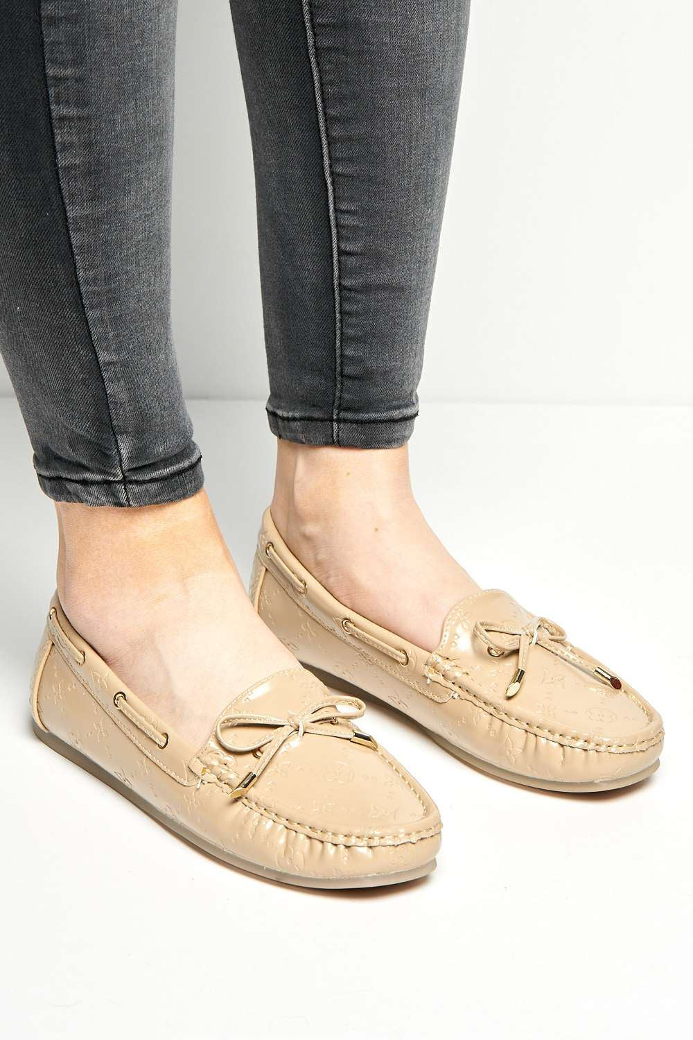 Padee Bow Detail Patterned Flat Loafers in Nude - Image 3