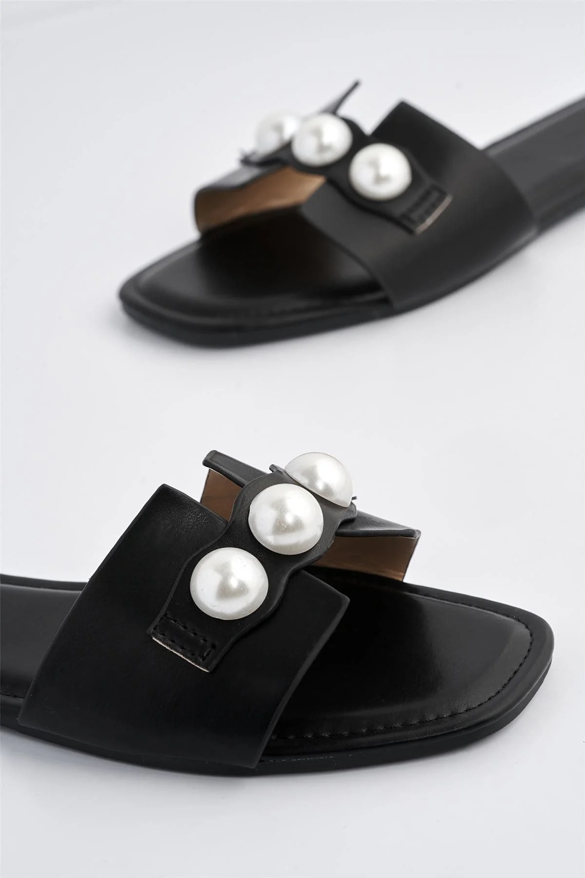 Pearl Flat Sandal in Black - Image 2