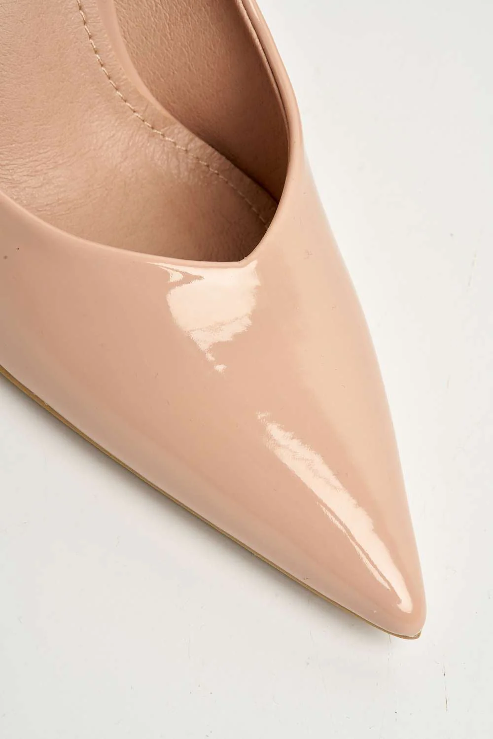 Poppie Pointed Toe Court Shoes in Nude Patent - Image 6