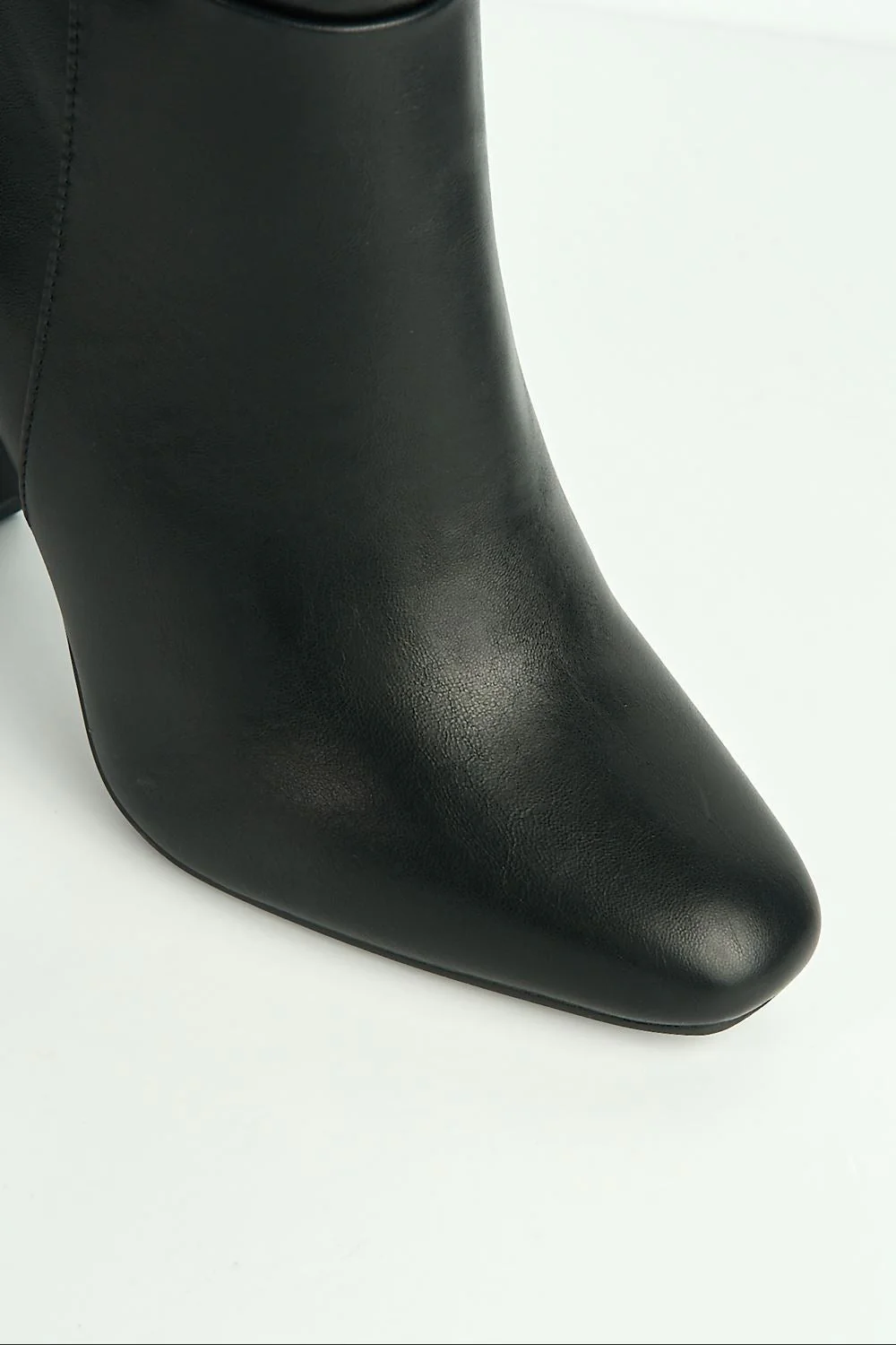 Riley Round Toe Knee High Boots in Black - Image 6