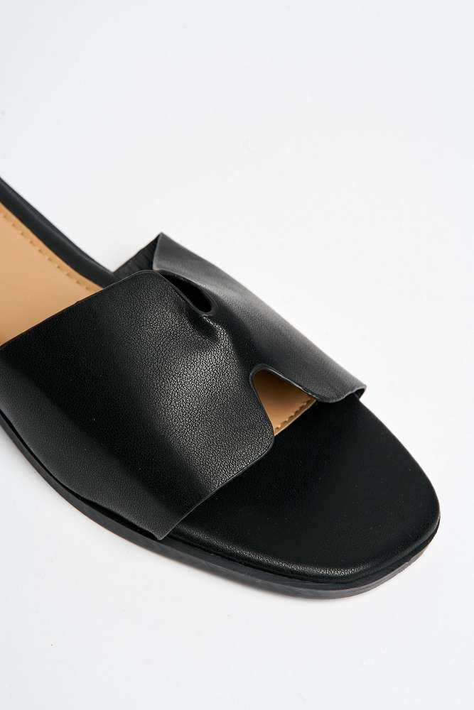Sally Faux Leather Flat Slider in Black - Image 6