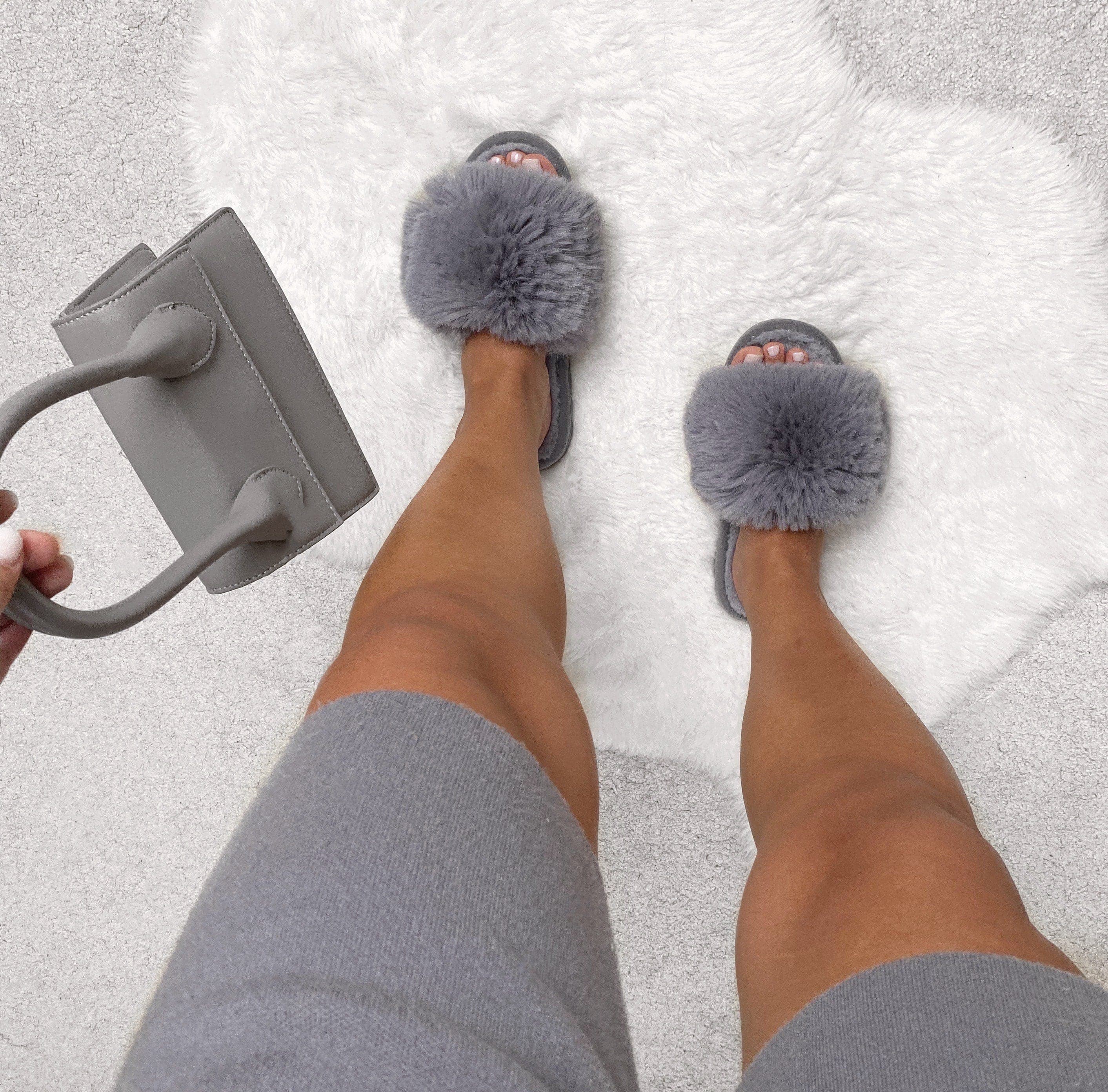 Sasha Fluffy Band Slipper in Grey - Image 4