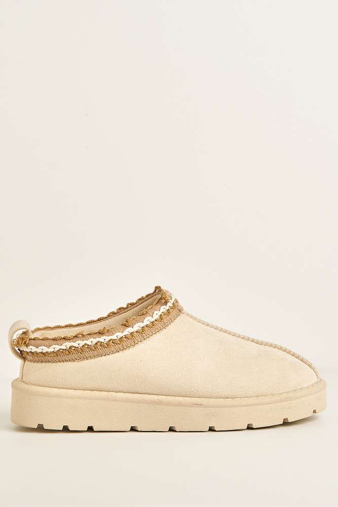 Sigrid Embroidered Faux Fur Lining Slippers in Cream - Image 6
