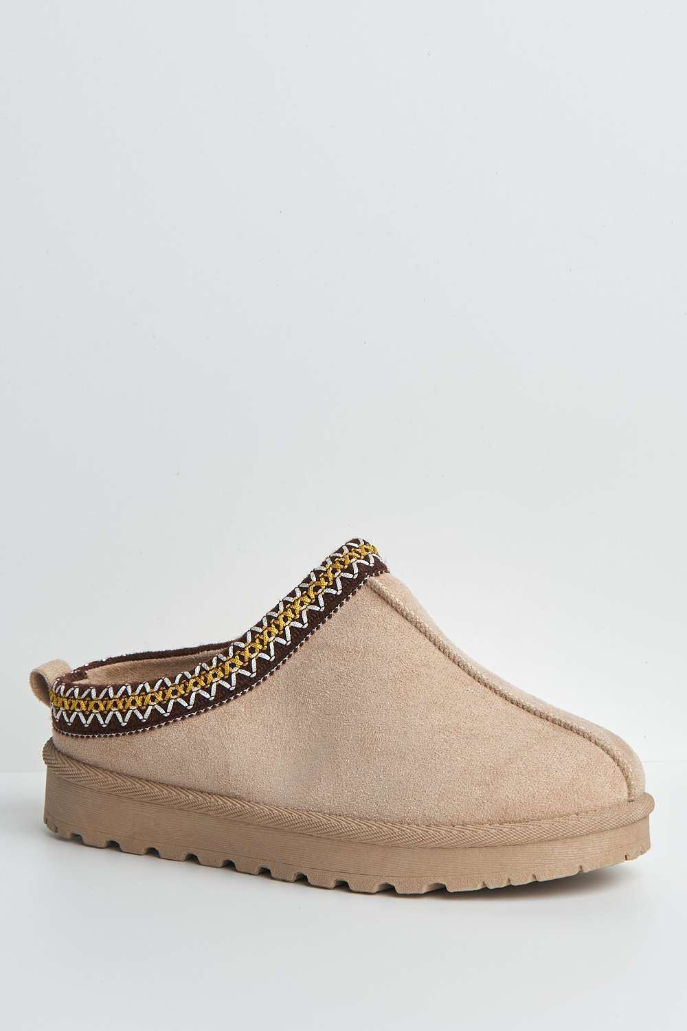 Sigrid Embroidered Faux Fur Lining Slippers in Mocha - Image 4