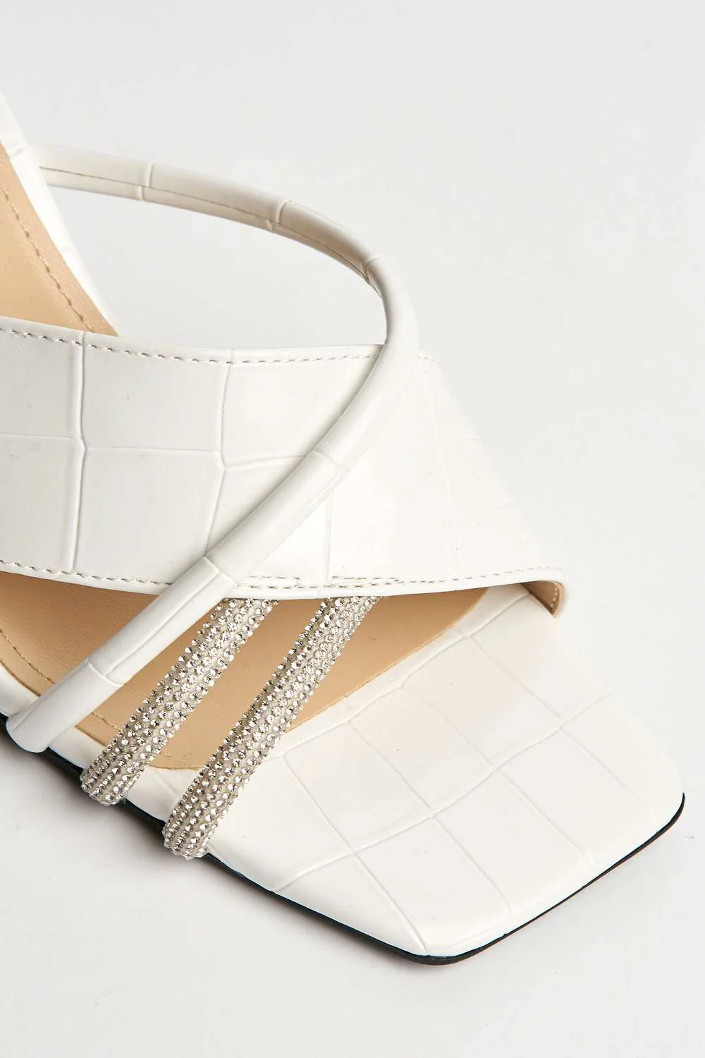 Socha Criss-Cross Diamante Strap Mules in White - Image 6