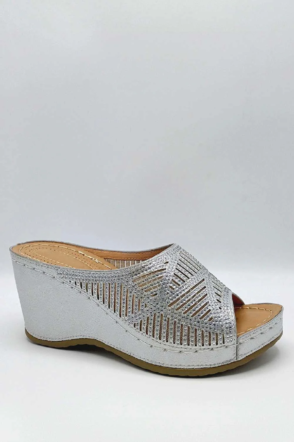 Soleil Diamante Strap Wedges in Silver - Image 4