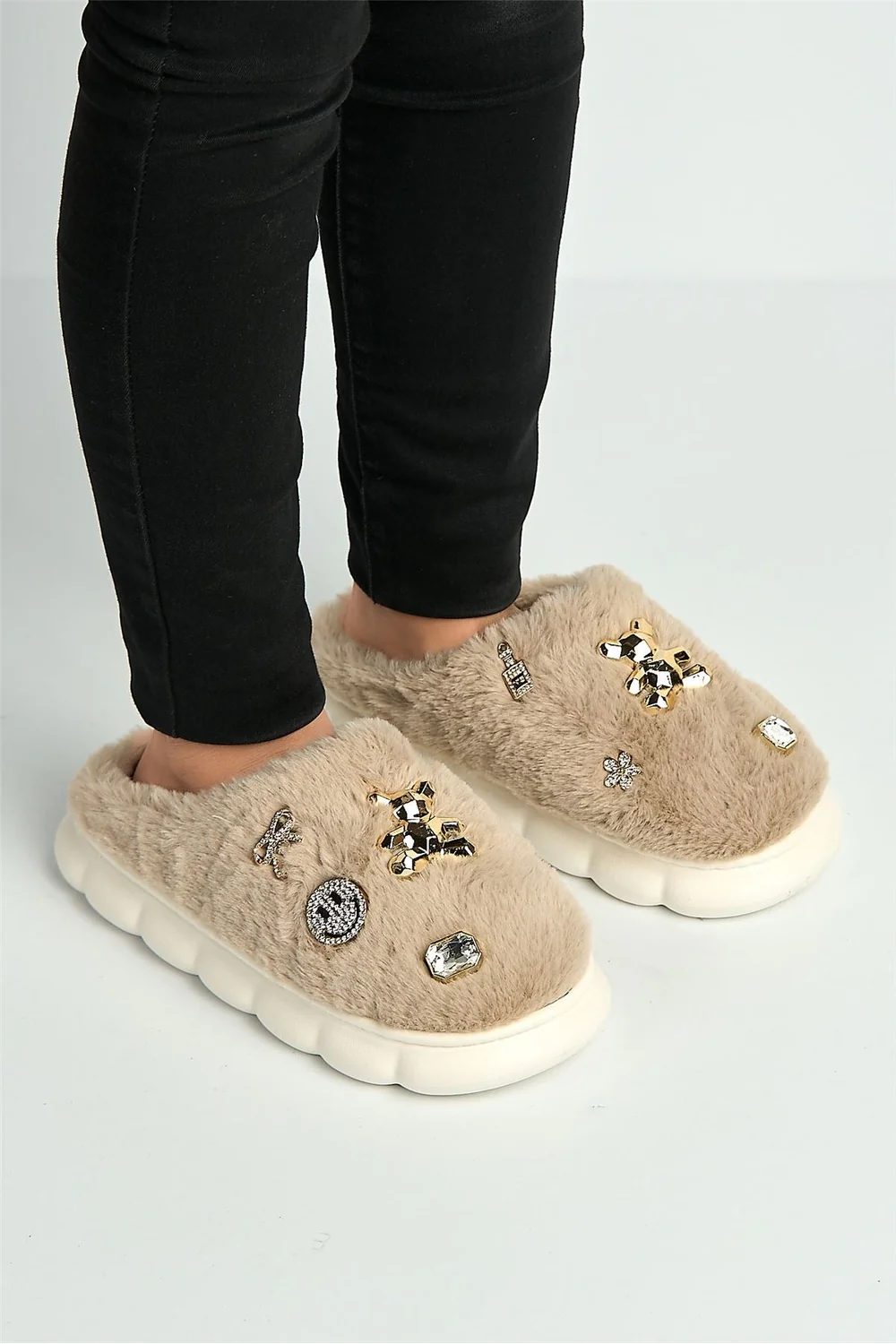 Twila Charm Detail Fluffy Slippers in Mocha