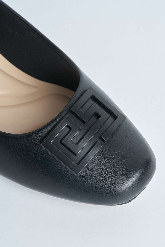 Uroosa Patterned Detail Block Heel Court Shoes - Image 6