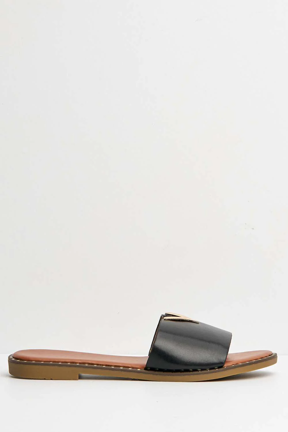 Veena V-Detail Slip-On Sliders in Black - Image 6