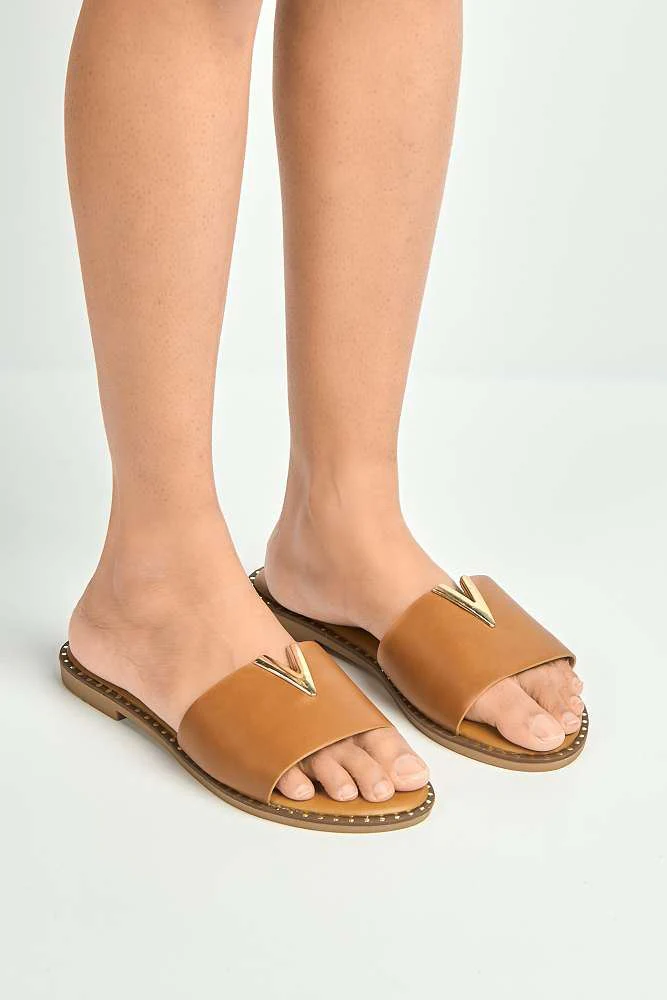 Veena V-Detail Slip-On Sliders in Tan - Image 2