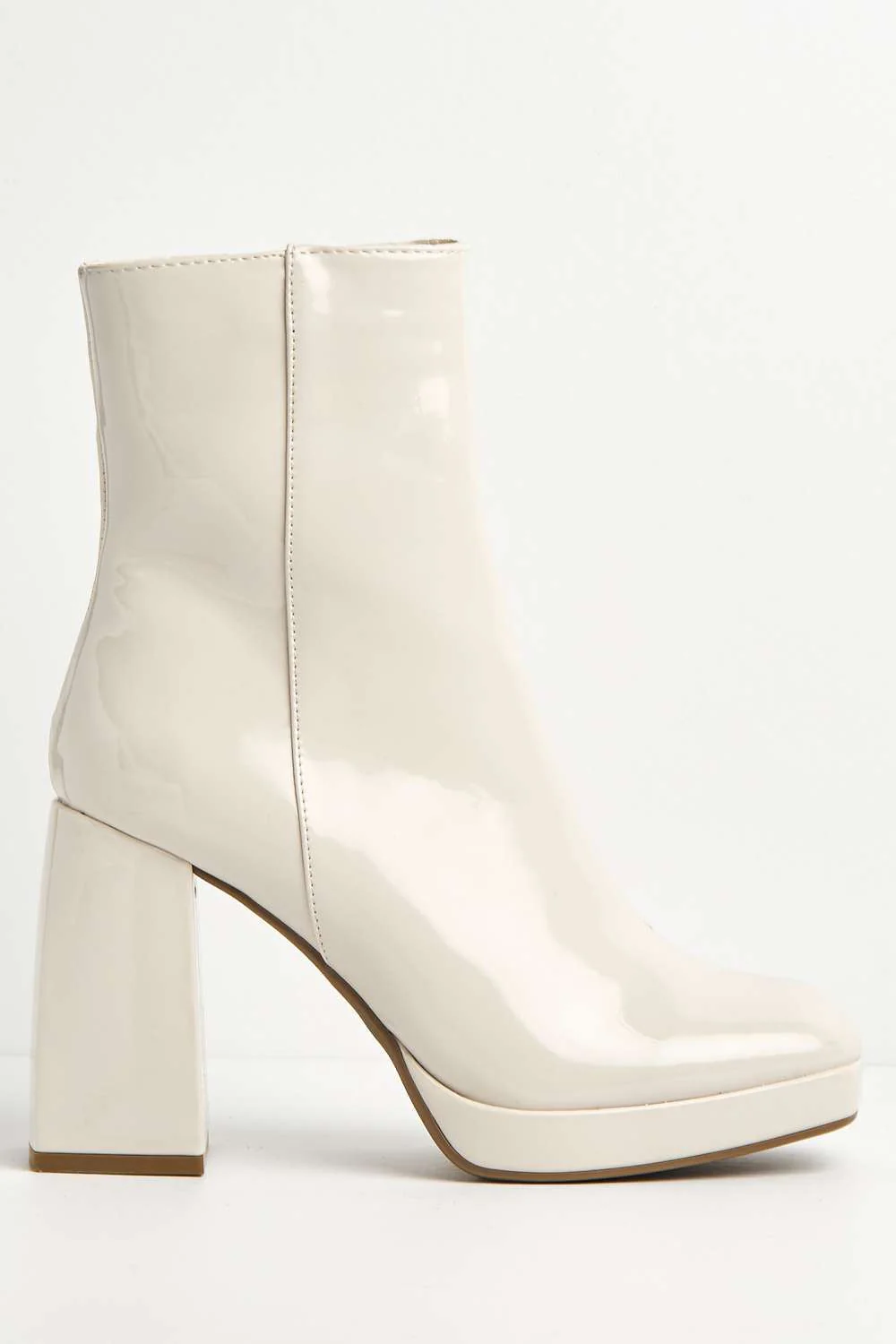 Vivika Side Zip Bock Heel Ankle Boots in Off-White - Image 5