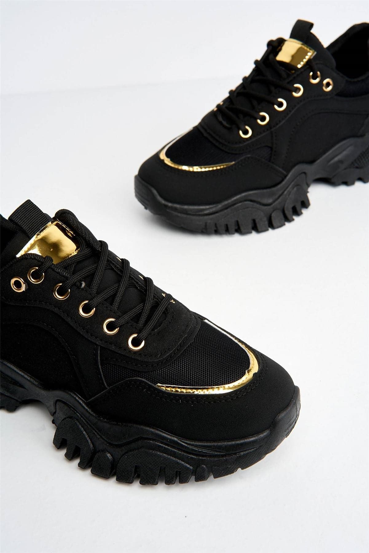 Volos Chunky Sole Gold Trim Trainer in Black - Image 5