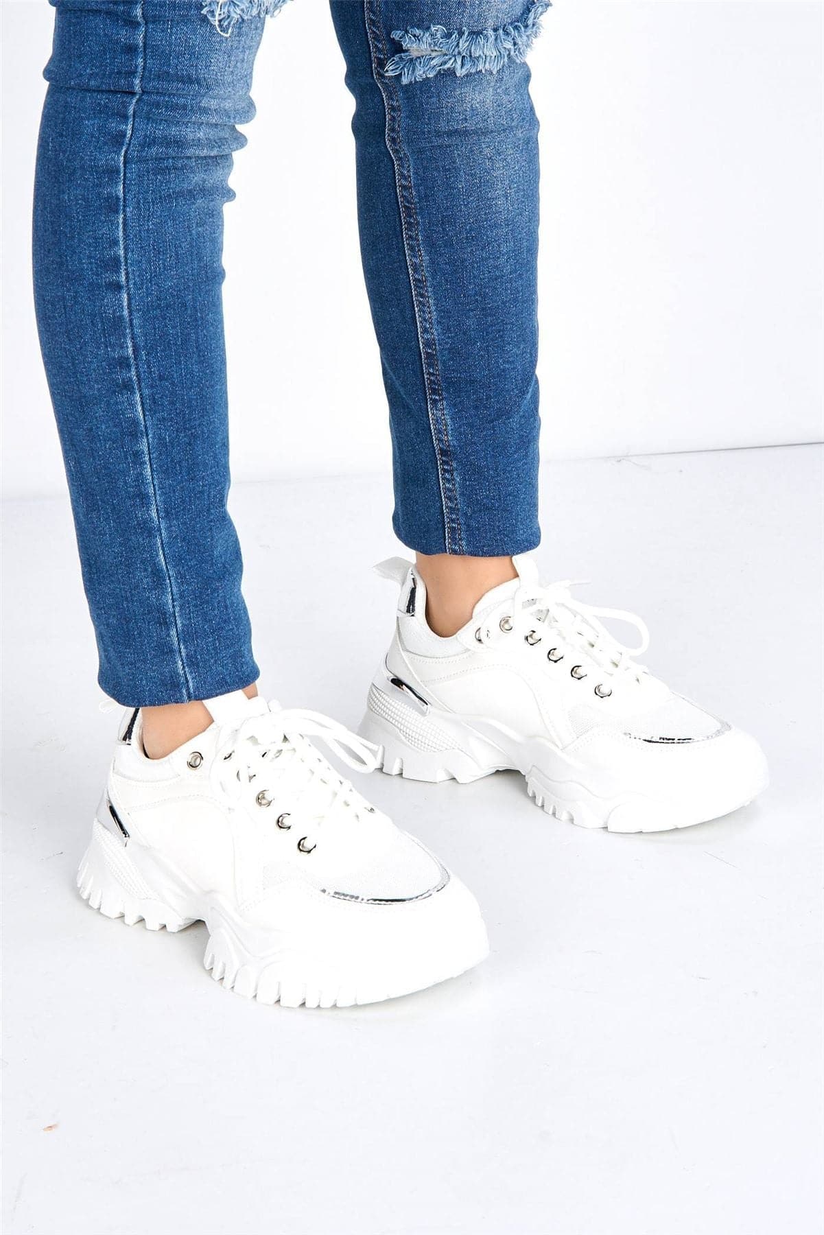 Volos Chunky Sole Gold Trim Trainer in White - Image 2