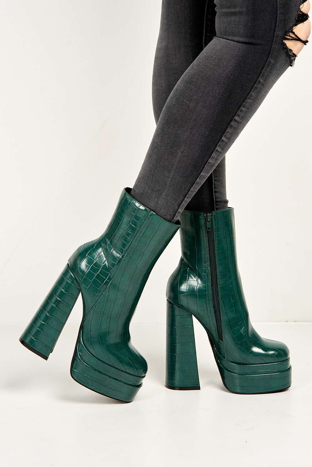 Yolanda Chunky Block Heel Platform Heeled Ankle Boots in Green Croc