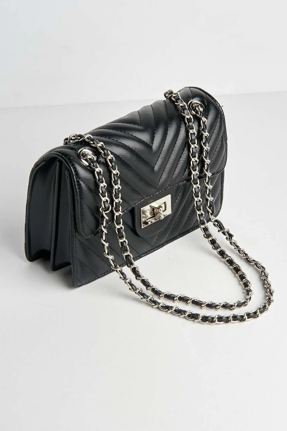 Zoya Quilted Design Top Handle Chain Bag in Black